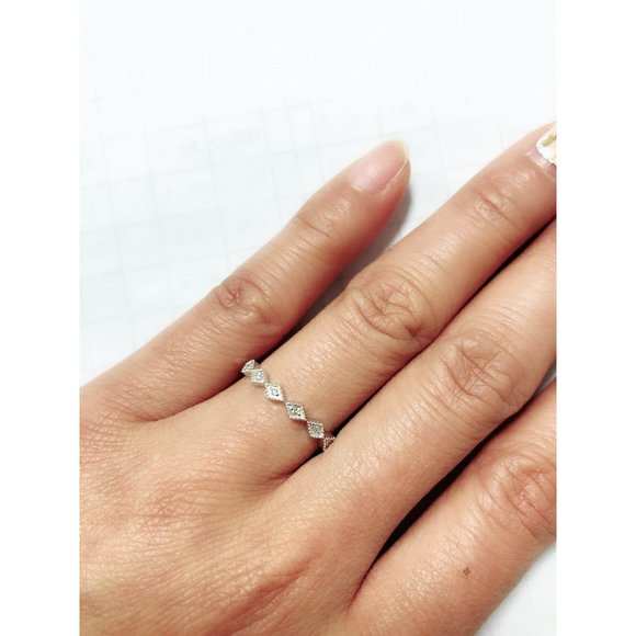 Real Diamond Elegant Wedding Band White Gold 14k